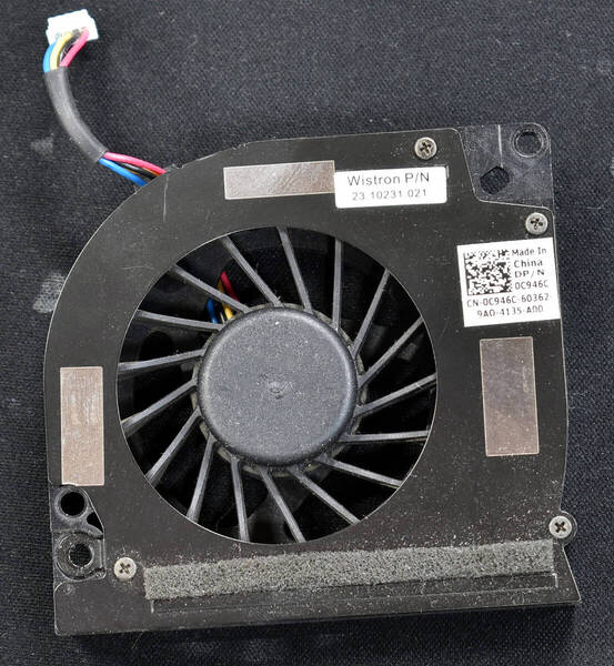 (国内発送/動作OK 異音無) CPU 冷却ファン DP/N 0C946C CN-0C946C Dell デル Latitude E5400 E5500 対応 (管:CF16