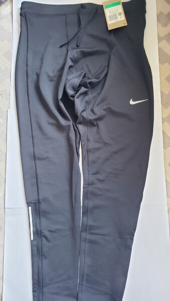 未使用品ナイキNIKEドライフィットDri-FIT チャレンジャーメンズ ランニングタイツCz8831-010 サイズXL 黒Tight Fitランニングトレーニング