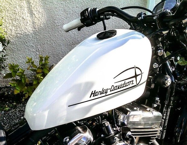 【送料無料!!】Harley-Davidson タンクステッカー ロゴステッカー ハーレーダビッドソン