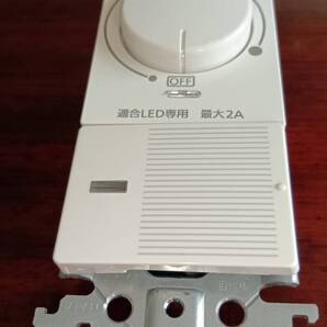Panasonic LED埋込逆位相調光スイッチ WT57572W