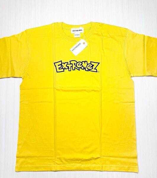 (送料無料)新品未使用品 EXTREMEZ エクストリームズ コットン100% ロゴ半袖Tシャツ カットソー☆バナナ色☆サイズXL 着丈約75㎝身幅 約58㎝