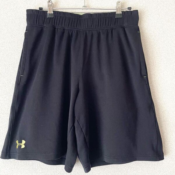 アンダーアーマー★ハーフパンツ ジャージ ショートパンツ サッカー ゲームパンツ トレーニング ランニング エクササイズ ブラック 黒 M