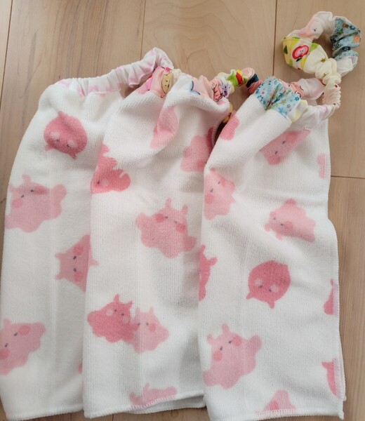 ハンドメイド めんだこ柄 おりこうエプロン タオルエプロン 3枚セット 女の子