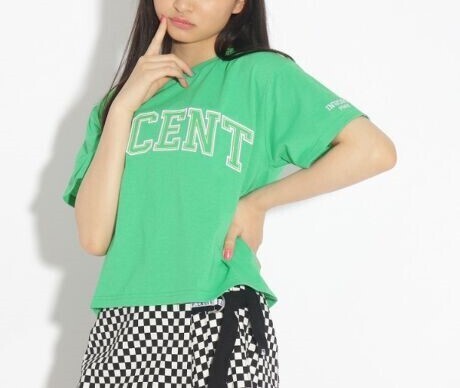 新品 PINK-latte【吸水速乾/洗濯物が乾きやすい】3Dロゴししゅうショート丈Tシャツ グリーン(023) 15(150cm) 定価2189円