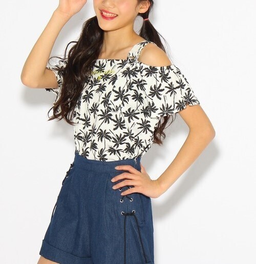 新品 PINK-latte 肩ベルトオフショルトップス やしの木柄(103) 16(S160cm) 定価2530円