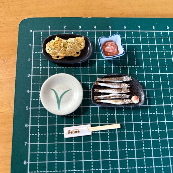リーメント 居酒屋ぷち呑み ②すぐ来るものってこれとこれ? ミニチュア ドールハウス ぷちサンプル 送料無料