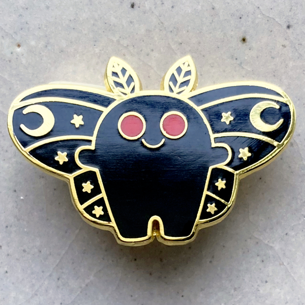 かわいいモスマン MOTHMAN 蛾人間 怪物 都市伝説◆ピンバッジ ピンズ バッチ ブローチ◆UMA ホラー オカルト ハロウィン