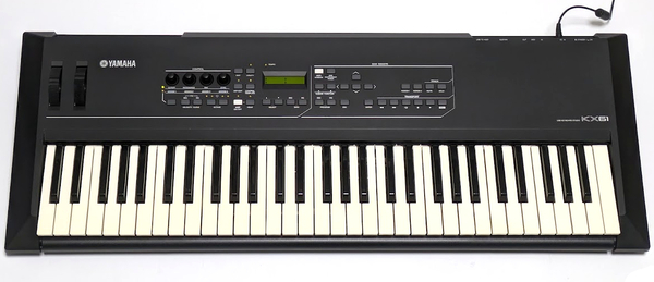【送料無料】YAMAHA ヤマハ KX61 キーボード スタジオ コントローラー 61鍵盤 MIDI USB KEYBOARD STUDIO