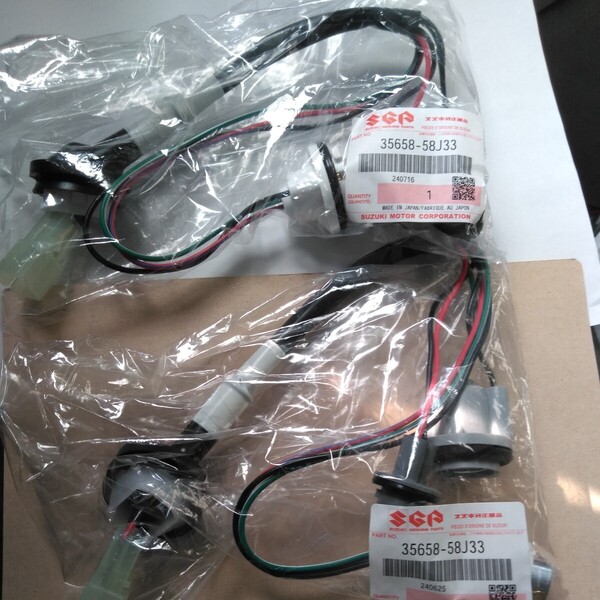 ☆即決送料込み スズキワゴンR MH21S MH22S テールランプハーネスソケット左右分2個セット純正品番35658-58J33⑤
