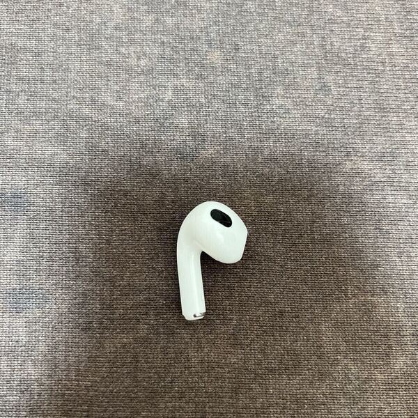 Apple純正 AirPods 第3世代 イヤホン MME73J/A 左耳のみ 美品