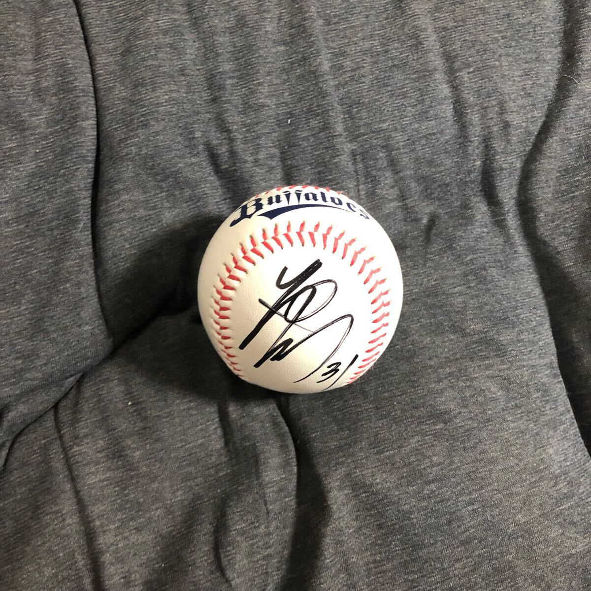 オリックスバッファローズ 太田椋選手の直筆サインボールです