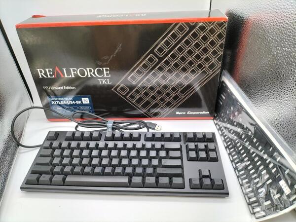 【美品】REALFORCE キーボード (US配列) R2TLSA-US4-BK