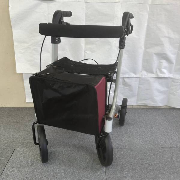 【中古歩行器】大人気!!アロン化成 リトルターン ハイタイプ 介護用品 シルバーカー おしゃれ 移動 ラクラク バッグ付き《洗浄・消毒済み》