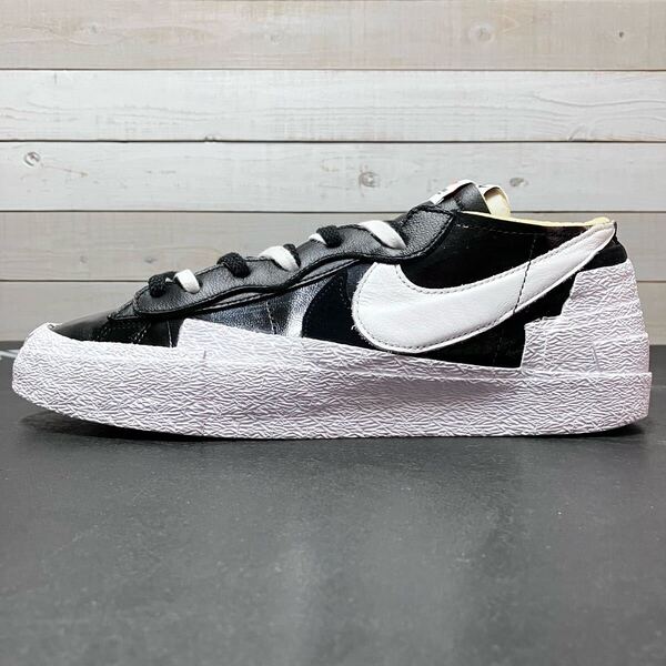 30cm NIKE BLAZER LOW SACAI DM6443-001 ナイキ ブレザー ローカット サカイ BLACK WHITE