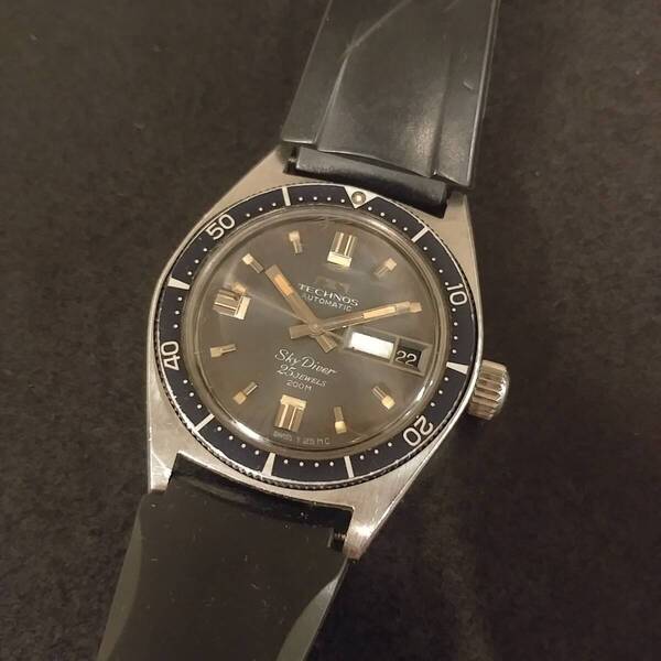 TECHNOS sky diver テクノス スカイダイバー 25jewels 200m 稼働品 現状渡し ヴィンテージ automatic オートマチック 自動巻き