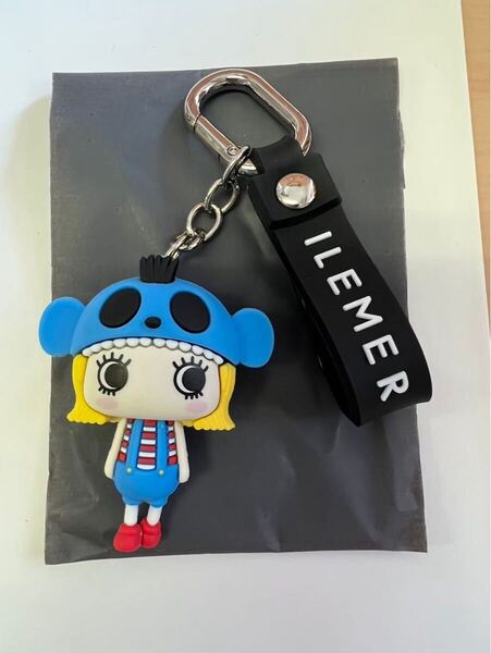 超フォロー割 新品未使用ILEMER ハッピーチャーム キーホルダー ブルー