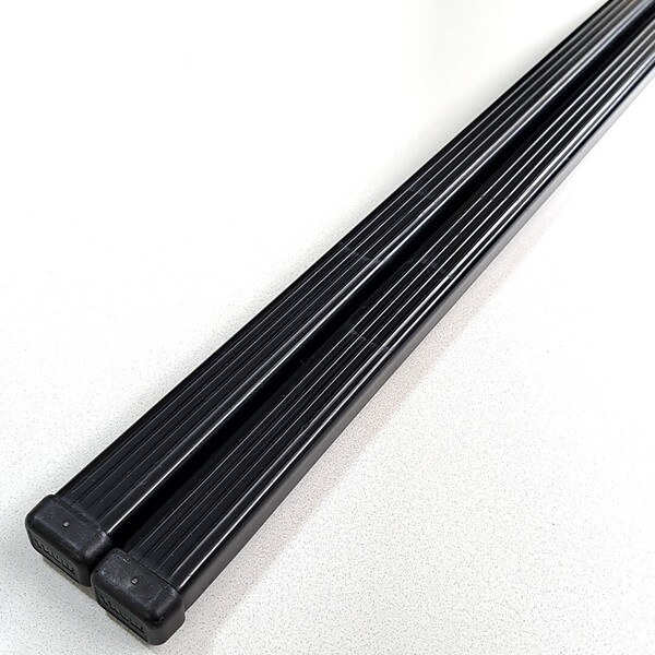 THULE/スーリー スクエアバー 118cm TH7122/7122/TH712200 バーエンドキャップ付き