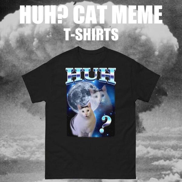 HUH? ネコミーム Tシャツ 大きめサイズ huh猫 猫ミーム ネットミーム ティーシャツ 半袖 ブラック M / L / XL 3サイズ展開