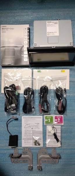 プリウス50系専用 2019年更新歴有り 9インチ DSZT-YC4T トヨタ純正 SDナビ BluetoothAudio フルセグTV CD録音 DVD SD 9型 即決 56v