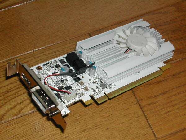玄人志向 GT1030 EX OC White ロープロファイルグラボ