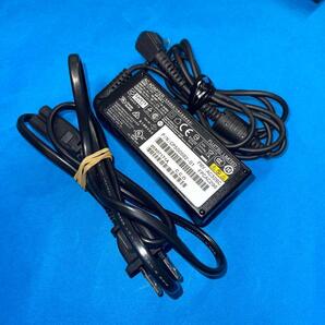 富士通 FMV-AC326C ADP-40HH A 19V 2.1A 保障7日間