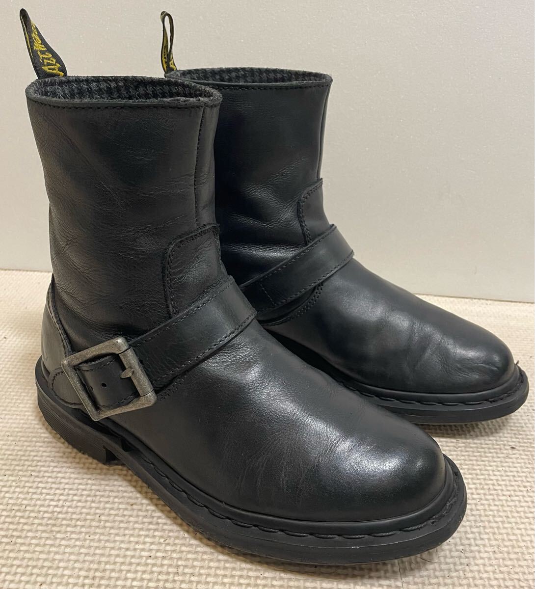大人気☆カッコイイ!【Dr.Martens】レザー エンジニアブーツ 2025年最新】Yahoo!オークション -ドクターマーチン エンジニア