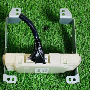 NISSAN 純正 セレナ 20X S ハイブリッド ◆DAA-HC26 エアコンコンピューター アンプ◆27760-1VM0B