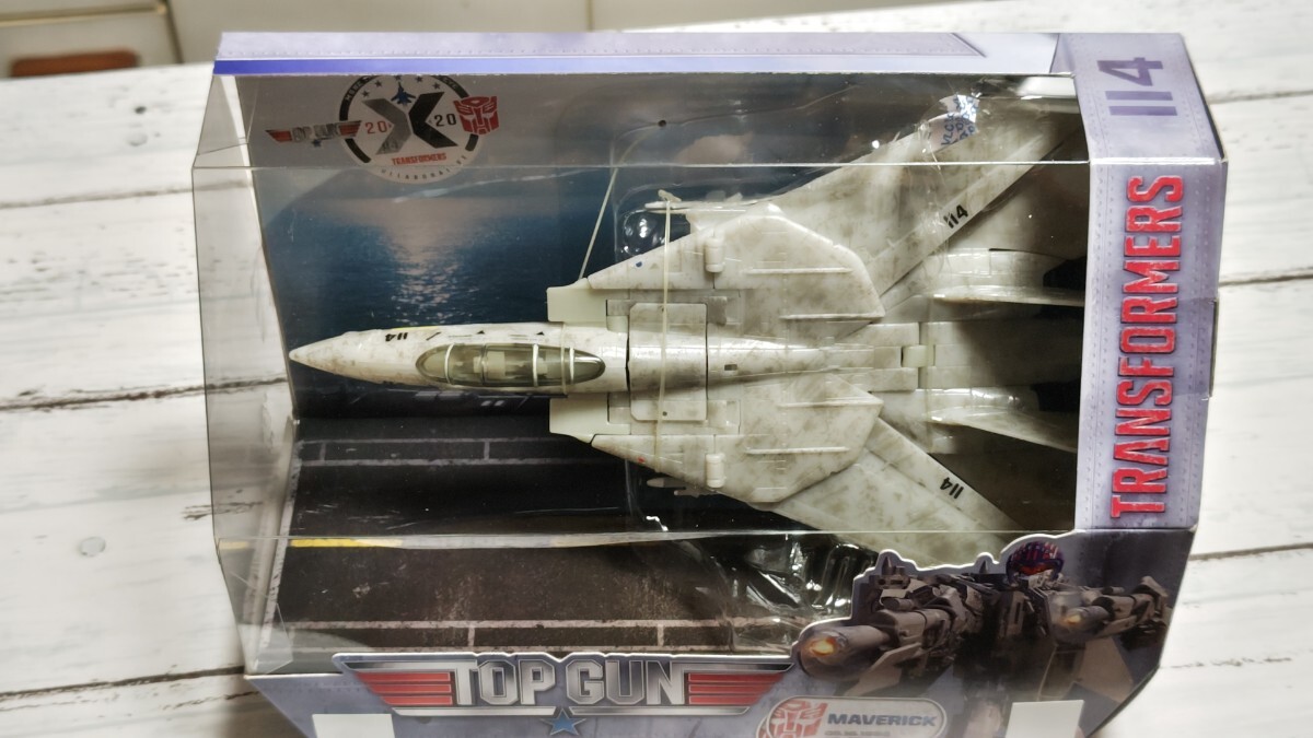Amazon.co.jp: Revell 85-5871 トップガン マーベリック F/A-18E