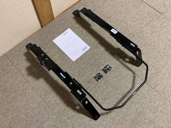 RECARO N-ONE JG3 シートレール 助手席側 中古品