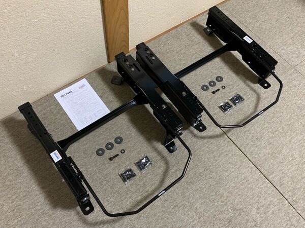 RECARO ワゴンR MH#4 フレア MJ#4 ハスラー MR#1 スペーシア MK#2 シートレール 左右セット 中古品