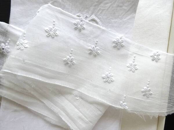 フランス レース 花刺繍 トリム 綿レース クロッシェ スカラップ 装身具 アンティーク