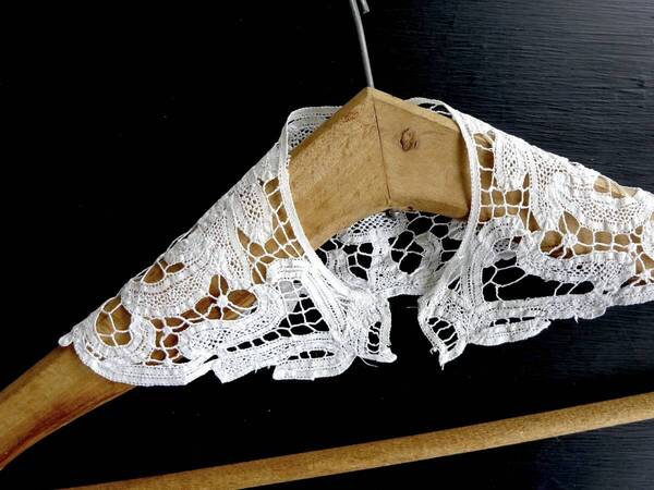フランス レース つけ襟 刺繍 トリム 綿レース クロッシェ ニードル バテン タティング リバー スカラップ 装身具 アンティーク