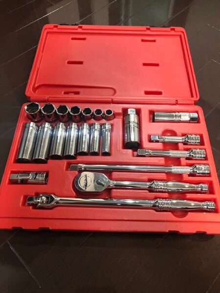 送料込み Snap-on スナップオン ソケットレンチ 工具セット 3/8インチ 22点 PB17B