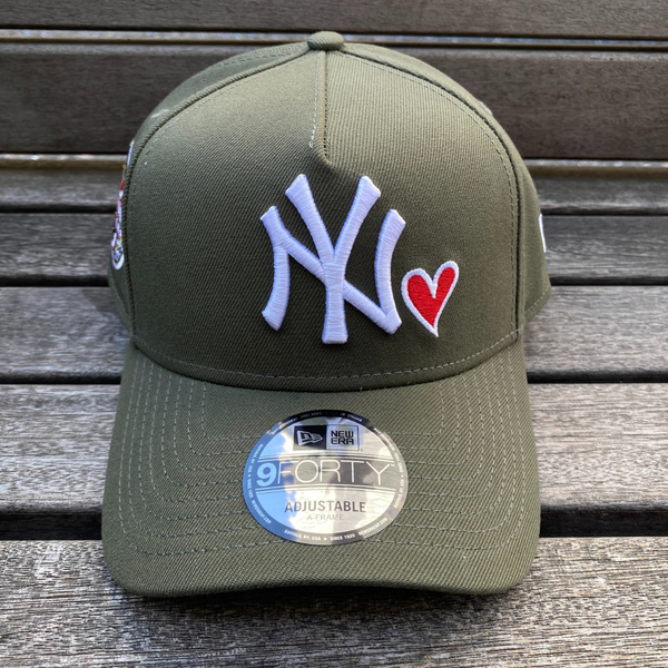 海外限定 Newera ニューエラ 9Forty Aフレーム MLB ニューヨーク ヤンキース NY Yankees 1949ワールドシリーズ ハート USA正規品 (940-154)