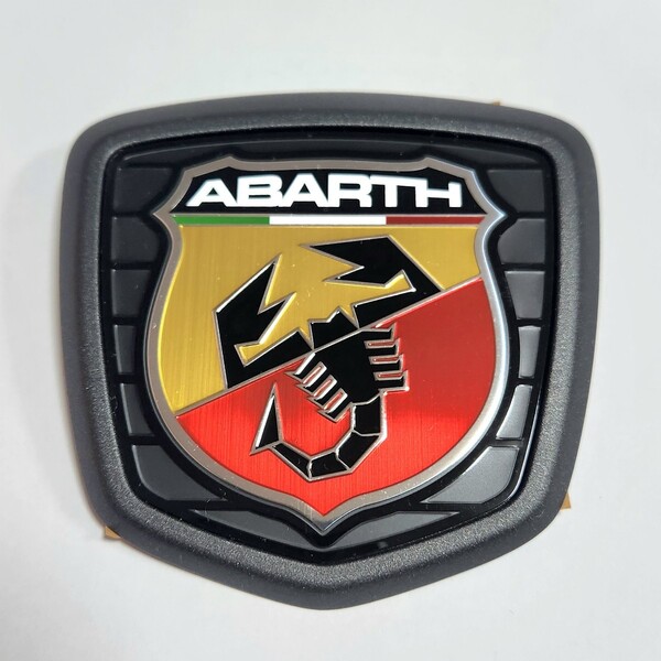 【送料無料】ABARTH 純正品 500 595 695 リア エンブレム 新品 ダークグレー アバルト500 未使用品 正規品 FIAT
