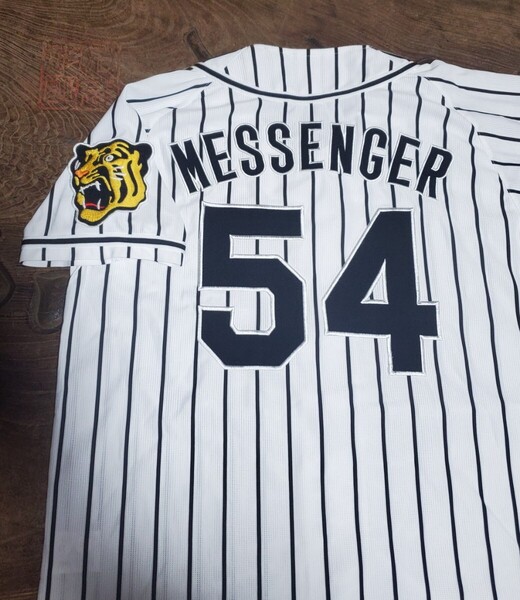 値下げ交渉 2015-2017年 阪神タイガース #54 メッセンジャー MIZUNO ホーム Mサイズ 検) 2016 HANSHIN TIGERS MESSENGER 甲子園 セ・リーグ