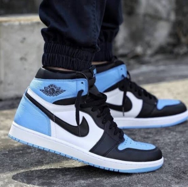 送料無料 AIR JORDAN 1 RETRO HIGH OG UNIVERSITY BLUE UNC TOE 29cm / us11 DZ5485-400 検) ジョーダン レトロ ハイ ユニバーシティブルー