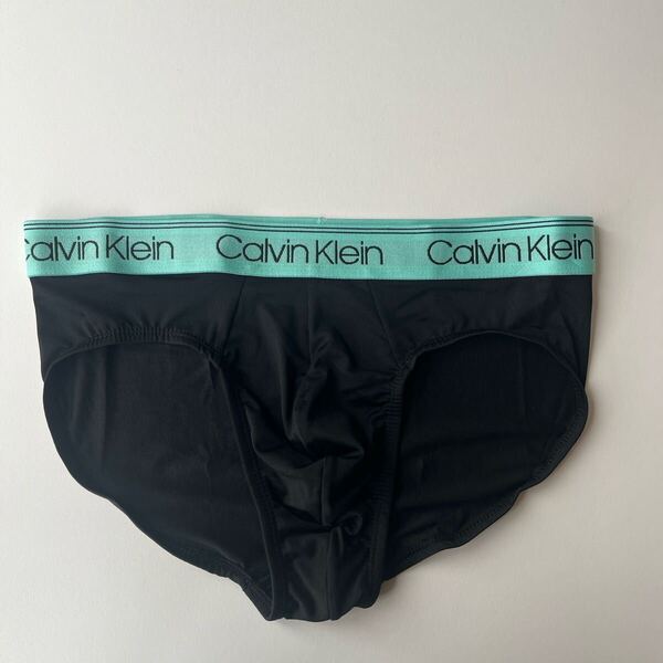 Calvin klein カルバンクライン メンズビキニ M(S) 黒 ブラック ナイロンストレッチ メンズインナー ビキニブリーフ 男性インナー