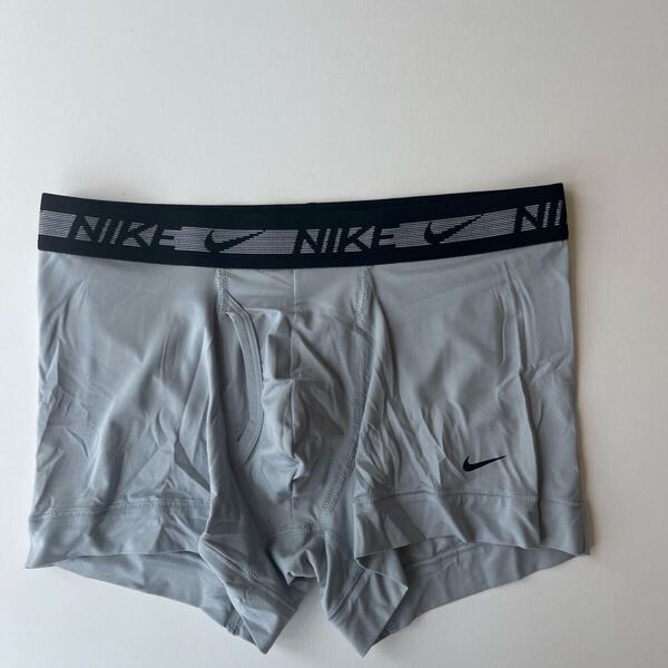 NIKE ナイキ メンズボクサー M(S) グレー スポーツインナー ナイロンストレッチ メンズパンツ メンズインナー 男性パンツ 男性下着