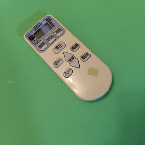 RAR-4L1 エアコンリモコン 日立