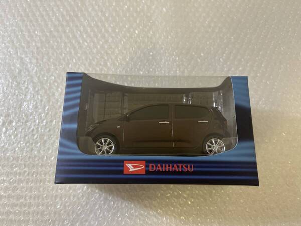 ダイハツ ミラ イース プルバック ミニカー DAIHATSU Mira e:s プラムブラウンクリスタルマイカ