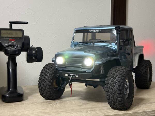 1/10 Vanquish vs4-10 クローラー RC4WD axial traxxas trx4 スケールクローラー ランクル 4pk boomracing