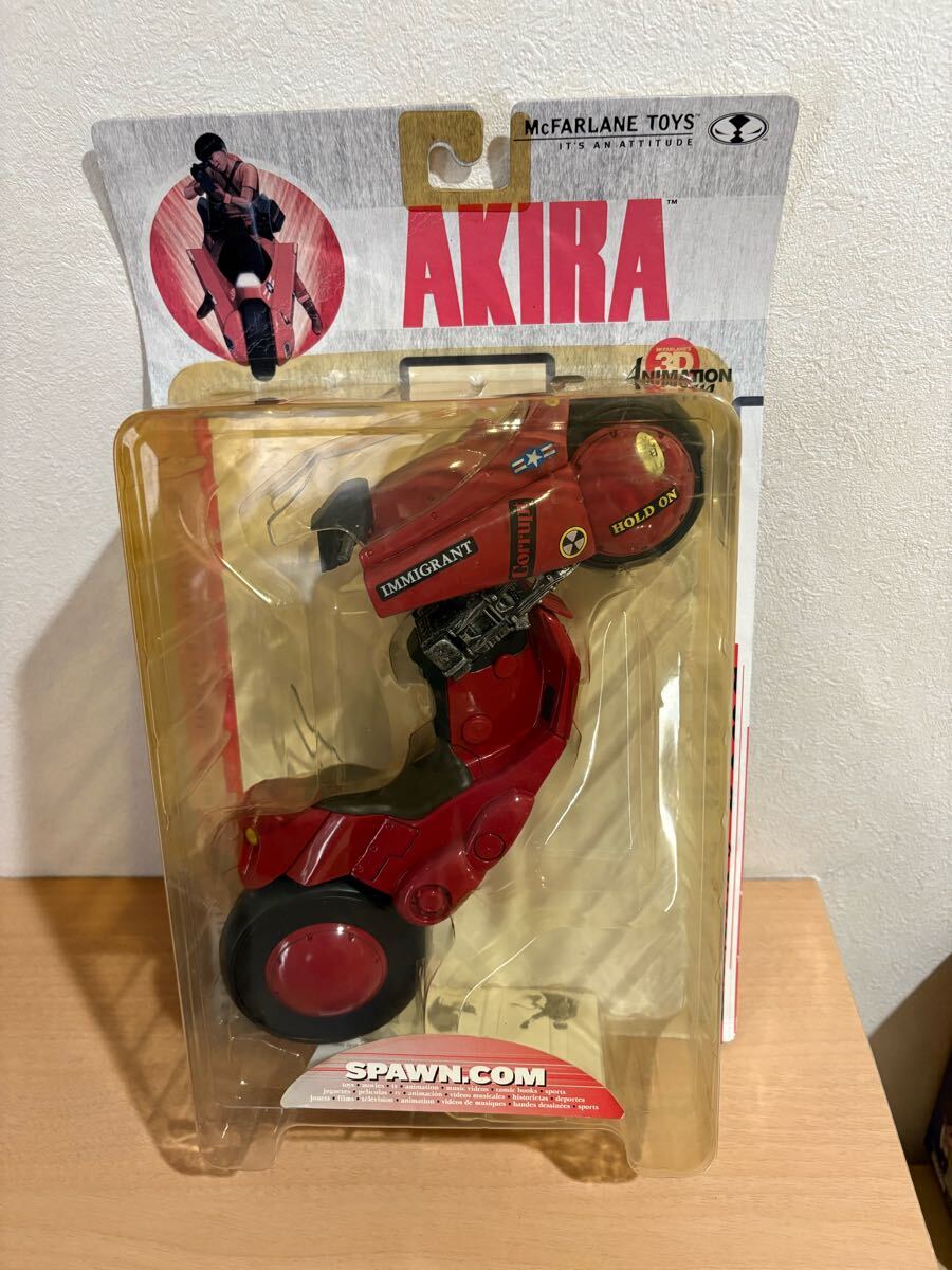 マクファーレントイズ アキラ 金田バイク フィギュア