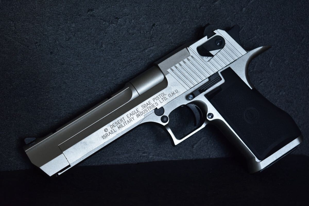 Yahoo!オークション -「デザートイーグル50aeシルバー」の落札