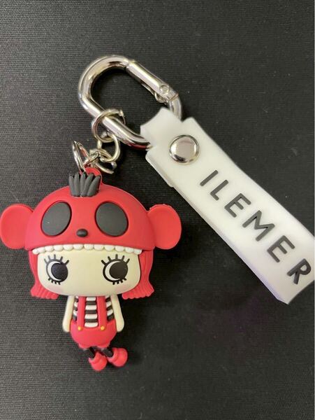 【新品未使用】ILEMER イルメール ハッピーチャーム キーホルダー レッド