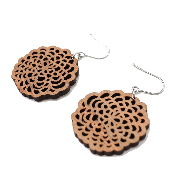 【木tch】クルミの木・ピアス(ハング)蓮