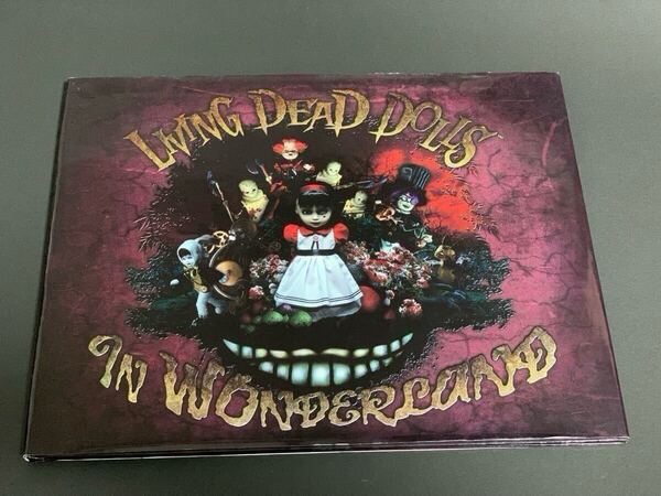 LIVING DEAD DOLLS ALICE IN WONDERLAND リビングデッドドールズアリスインワンダーランド 絵本