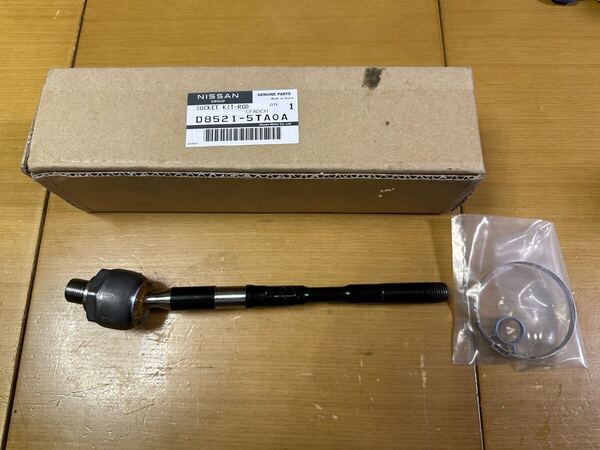 ほぼ新品 C27 セレナ タイロッド D8521-5TA0A 2WD用 純正