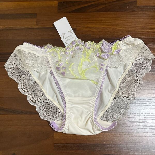 新品 タグ付 未使用 リサマリ risa magli ショーツ パンツ レース