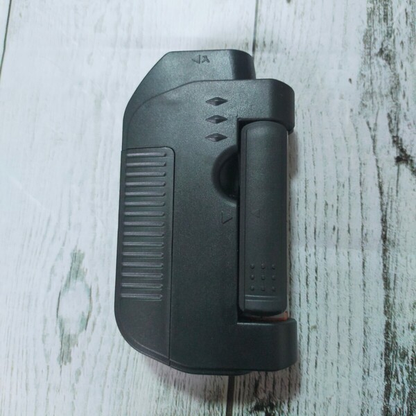 ◇新品☆送料込◇電池式の電動ノッター PEラインとリーダーの結束を素早くカンタンに出来るラインツイスター リーダーの結び直しを簡単に